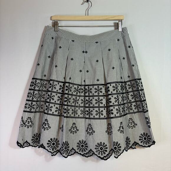 NWT Talbots Black & White A-Line Skirt Pleated Scalloped Embellishments Size 12p - Picture 1 of 10